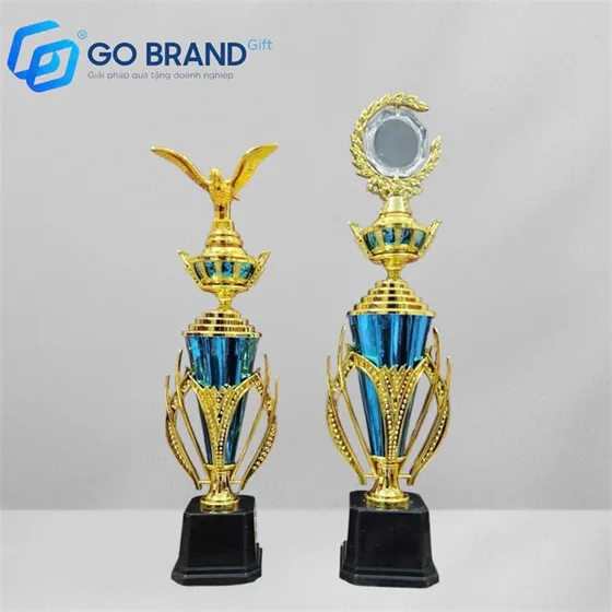 Cúp lưu niệm