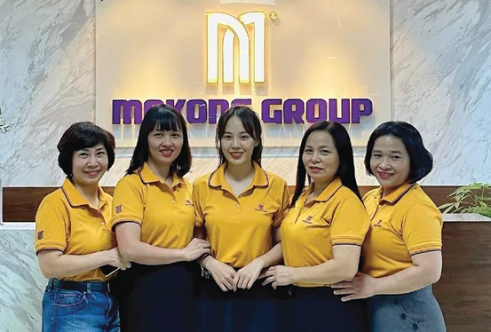 Áo đồng phục — Công ty Cổ phần Tập đoàn Nam Mê Kông